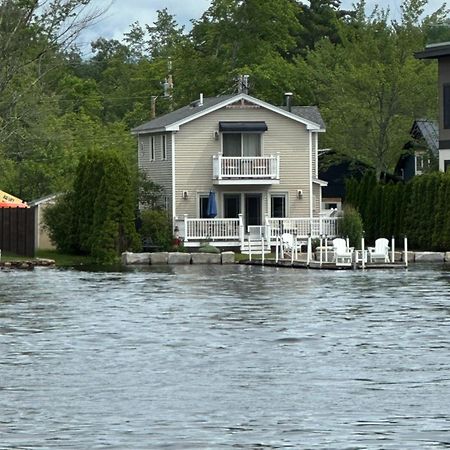 Waterfront Home With Dock Belmont Exteriér fotografie